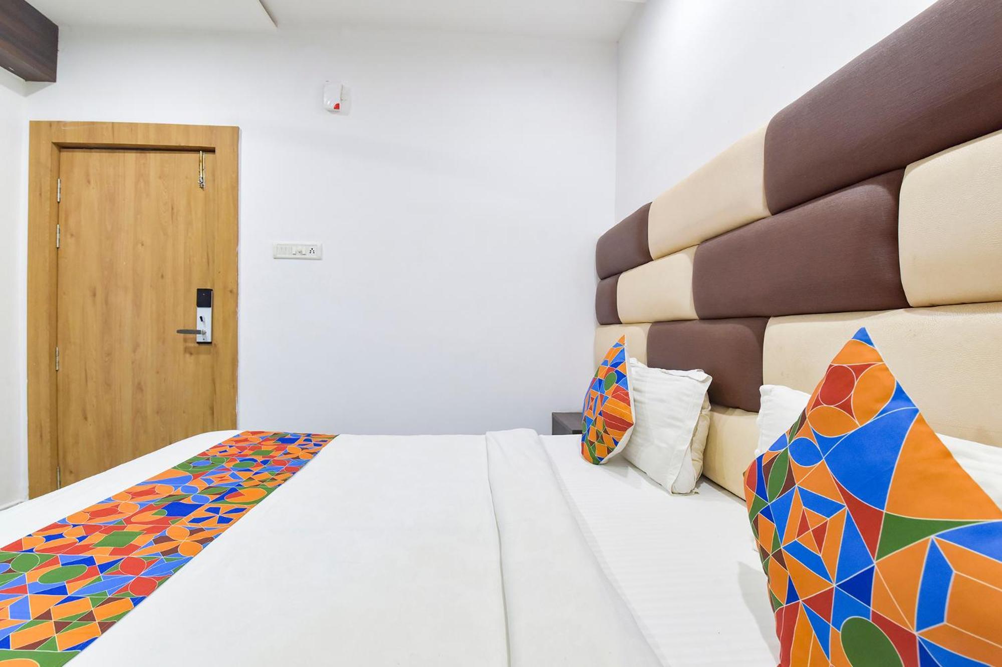 Fabhotel Prime Surya Jabalpur Bagian luar foto