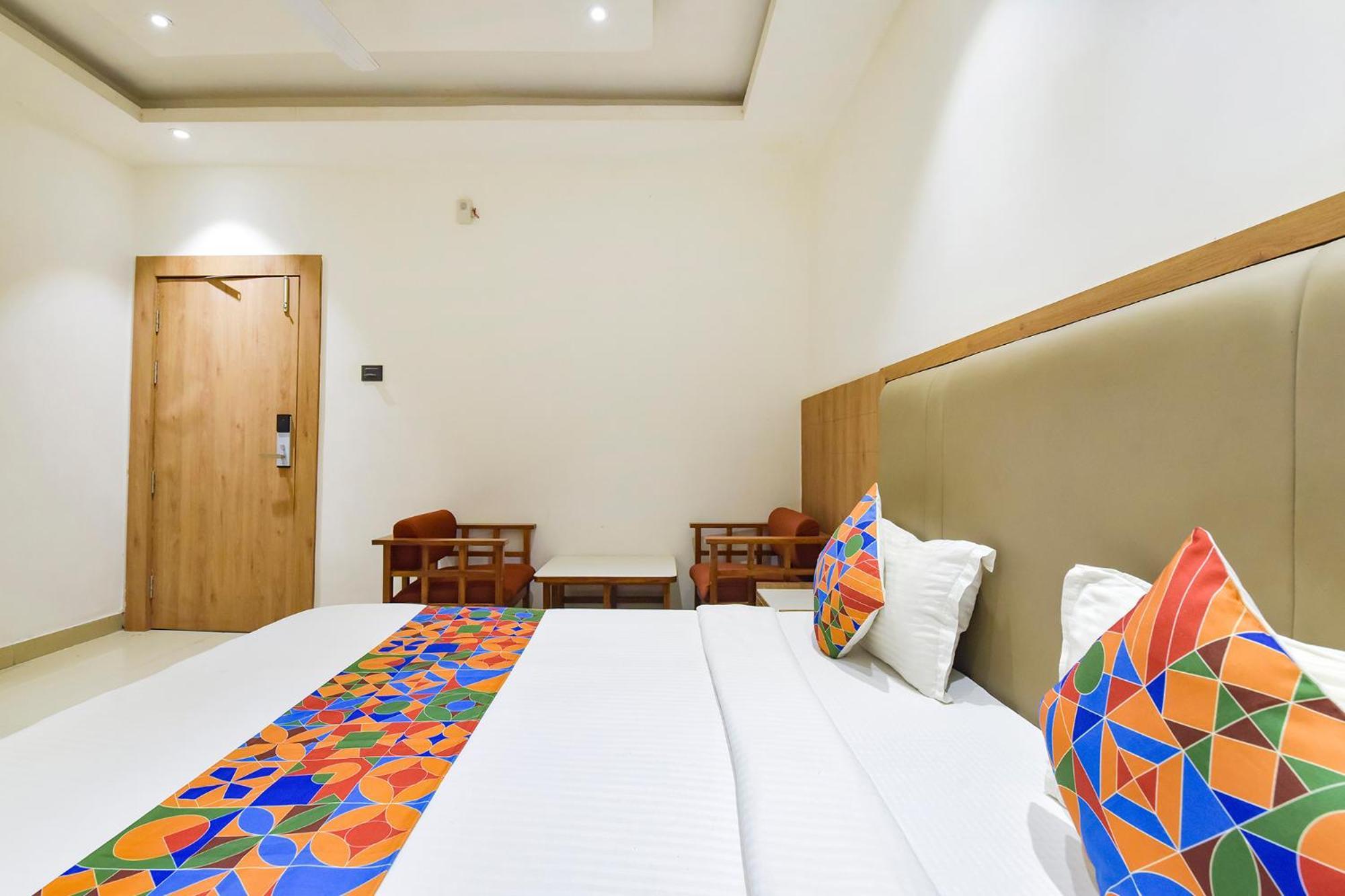 Fabhotel Prime Surya Jabalpur Bagian luar foto