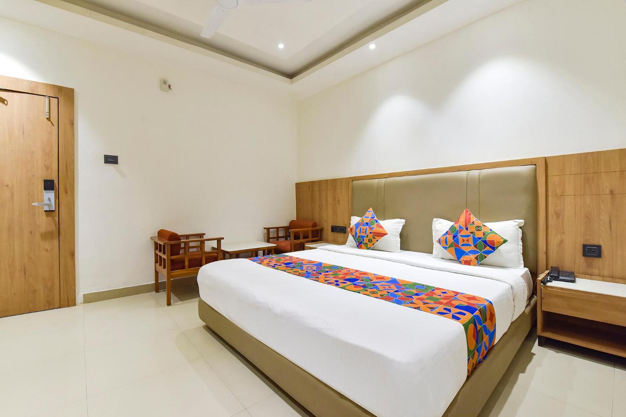 Fabhotel Prime Surya Jabalpur Bagian luar foto
