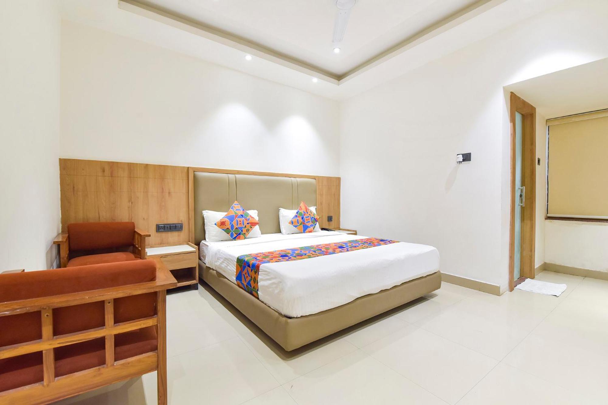 Fabhotel Prime Surya Jabalpur Bagian luar foto