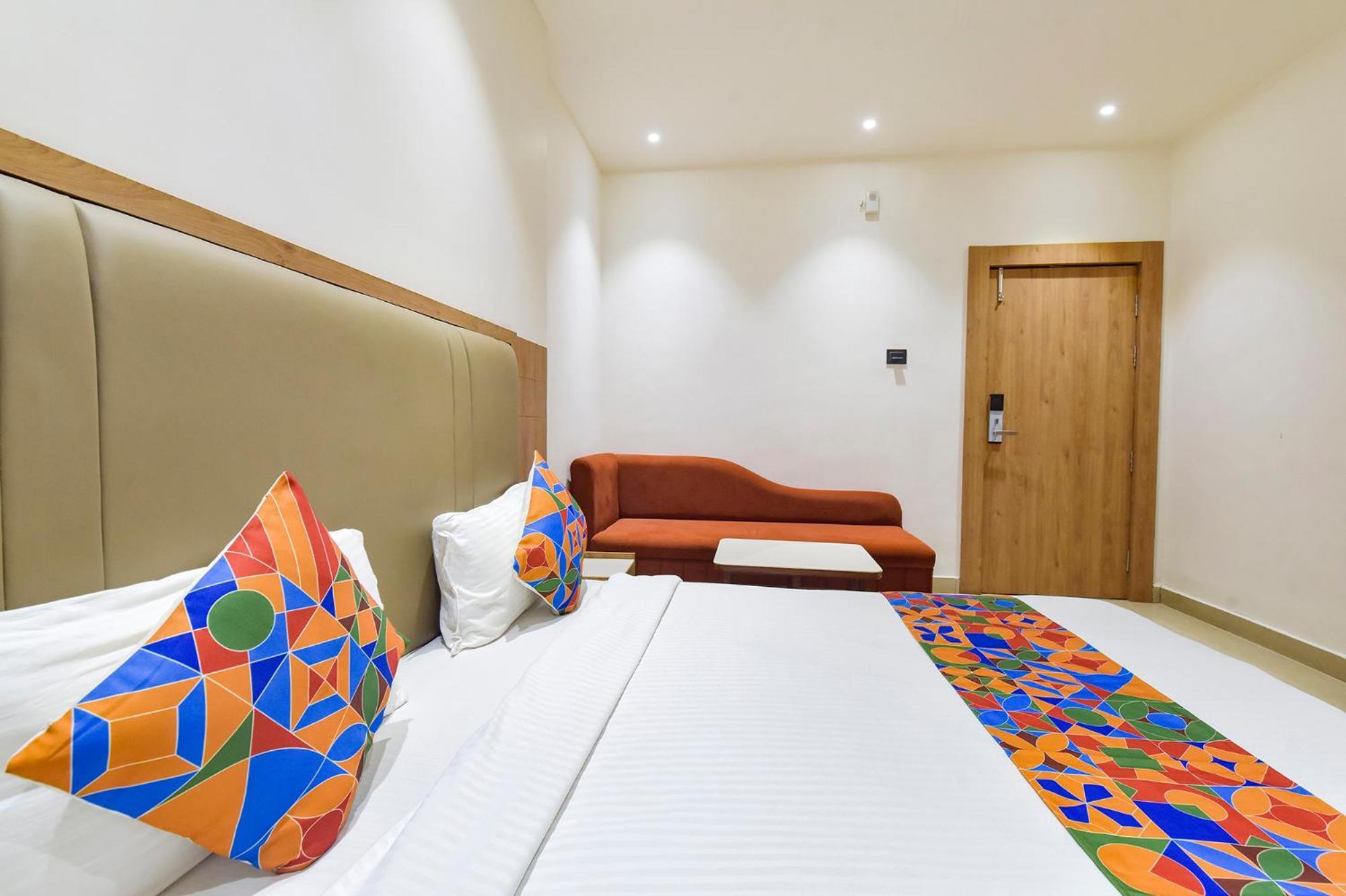 Fabhotel Prime Surya Jabalpur Bagian luar foto