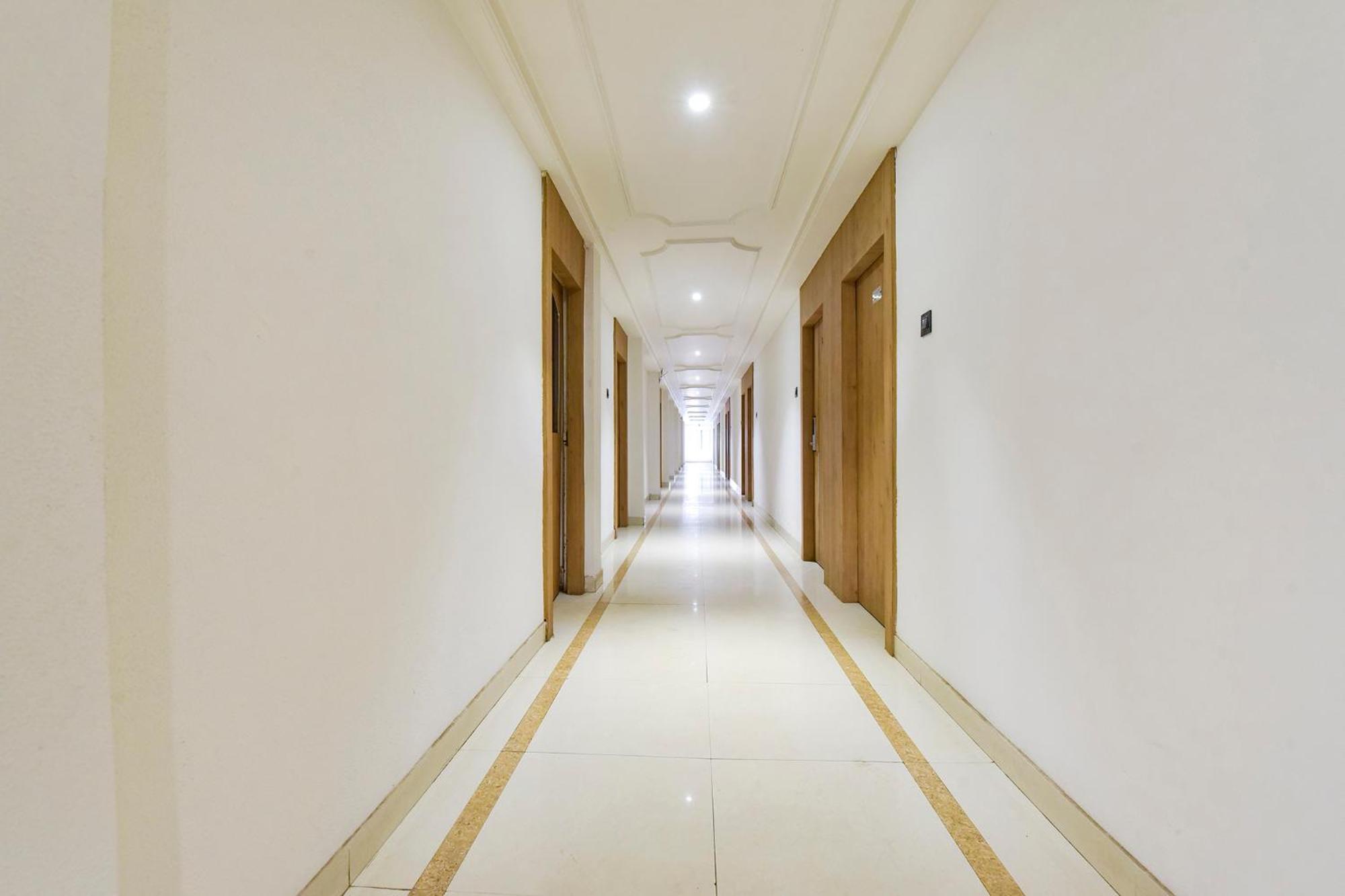 Fabhotel Prime Surya Jabalpur Bagian luar foto