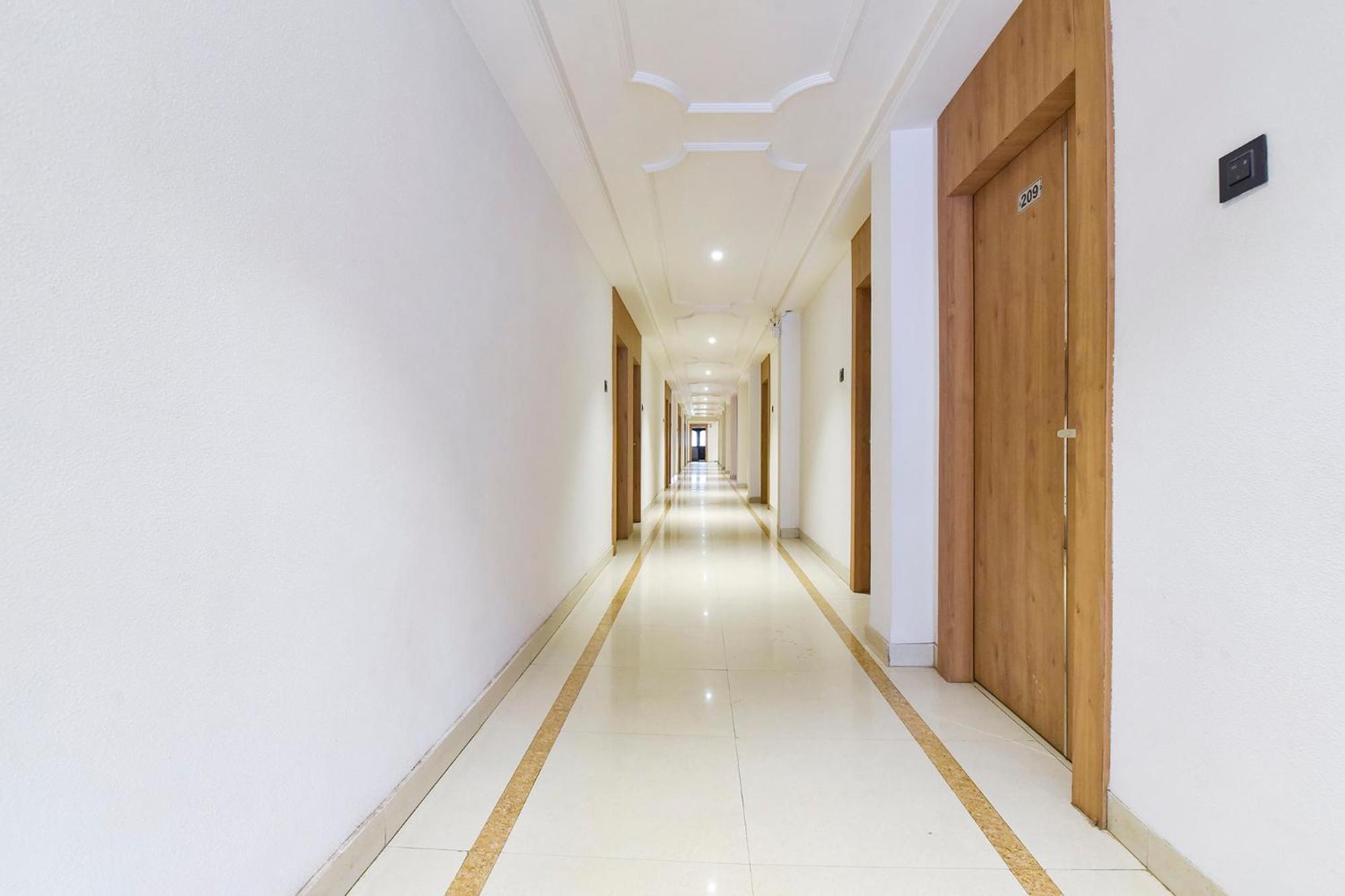 Fabhotel Prime Surya Jabalpur Bagian luar foto